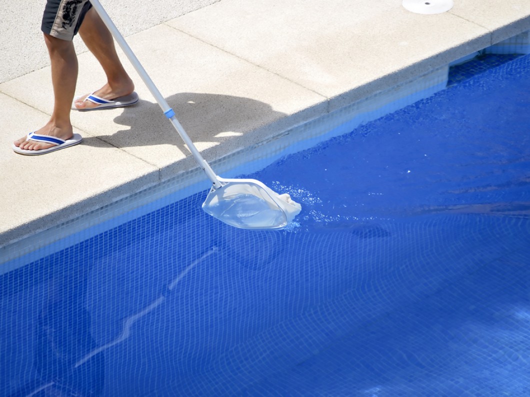 How to Clean and Maintain Your Swimming Pool